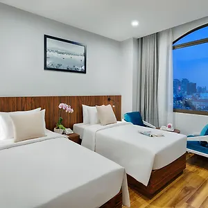 Hotel Happy Life Grand & Rooftop Skybar, Cidade de Ho Chi Minh