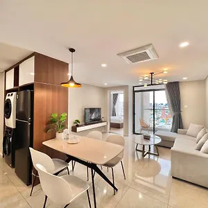 Apartment Vinh Hoi - Luxury Furnished, Ho Chi Minh City